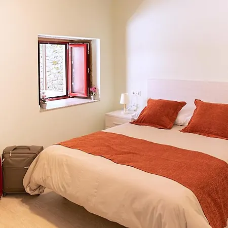 A Casa Antiga Do Monte Turisticos - Lestrove Apartment Padron