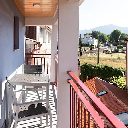 A Casa Antiga Do Monte Turisticos - Lestrove * Padrón